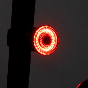 Lumina spate LED reincarcabila pentru trotinete biciclete EWL007